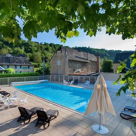 Отель L'oustal Pont-les-bains Salles-la-Source