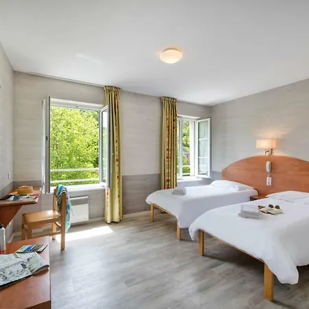 L'oustal Pont-les-bains Hotel Salles-la-Source